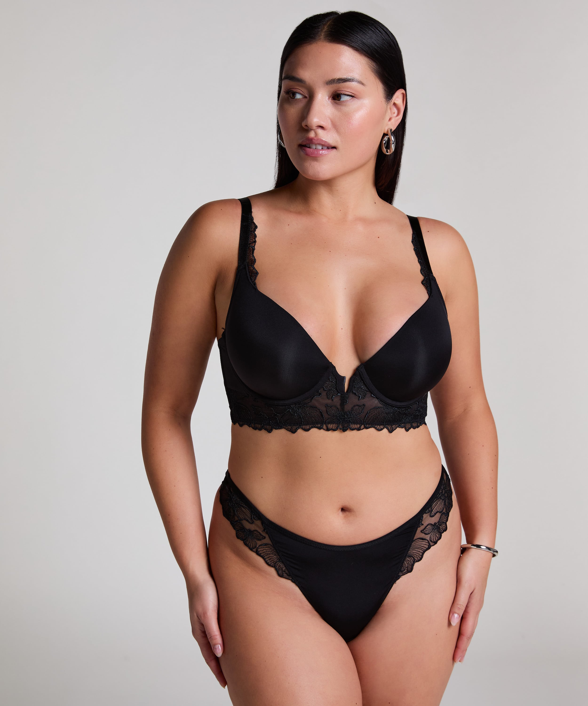 Jemima Padded Underwired Longline Push-Up Bra, Black, main