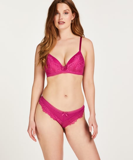 Bessie Brazilian, Pink