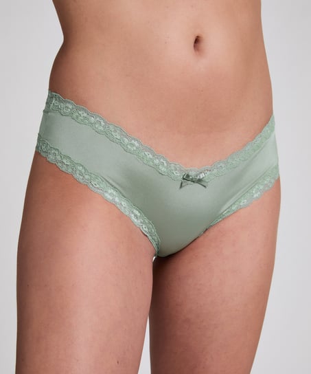 London V-shaped Brazilian, Green