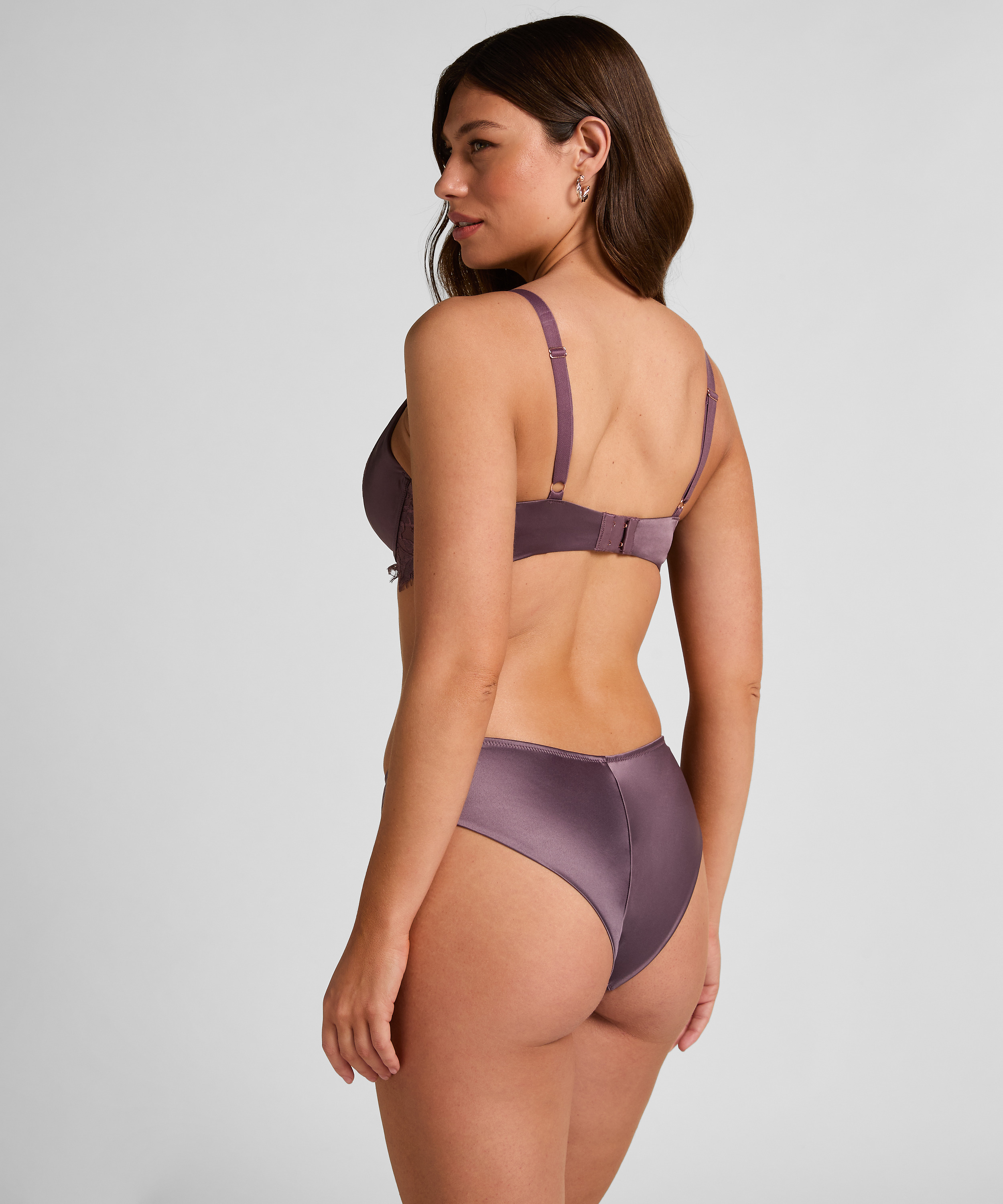 Malou Brazilian, Purple, main