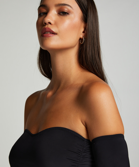 Fiona Body, Black