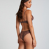 Leonie Brazilian, Brown