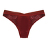 Lara Thong, Red
