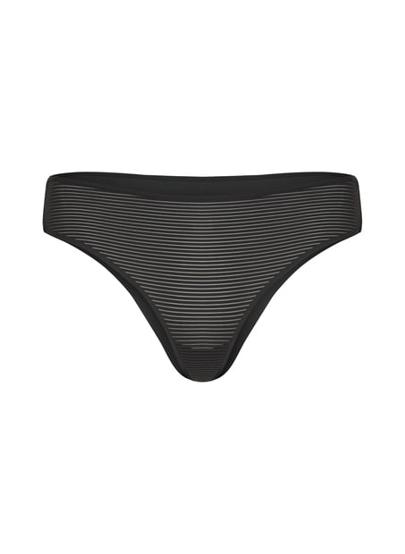 Brazilian Invisible, Black