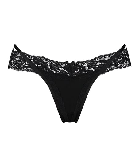 Thong Elliena, Black