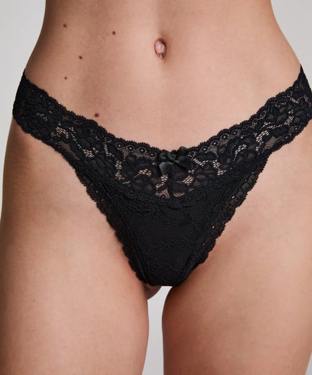 Madison Extra Low Thong, Black