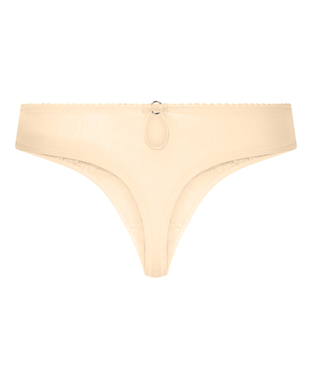 Andrea Thong, Yellow