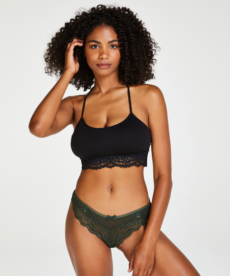 Mona Brazilian, Green