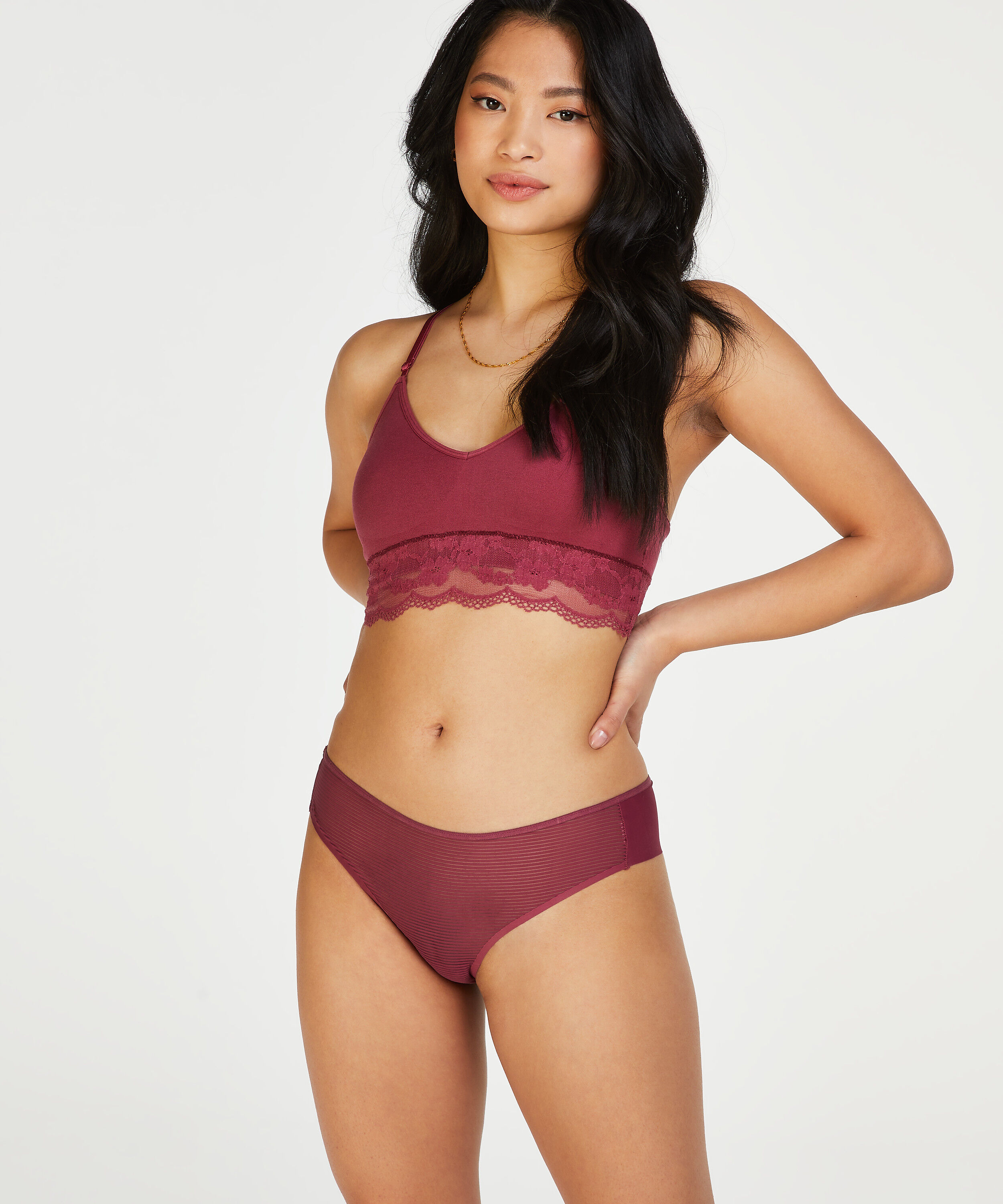 Invisible Brazilian Stripe mesh, Red
