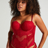Charlotta Bustier, Red