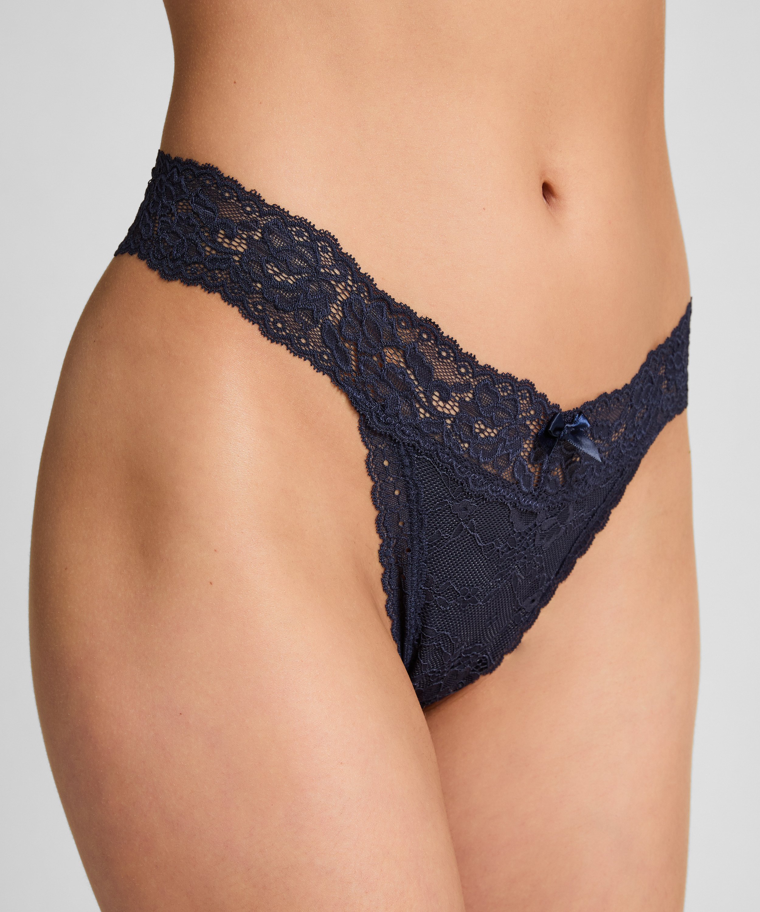 Madison Extra Low Thong, Blue, main