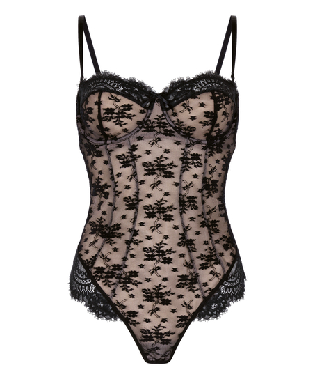 Lou Body, Black