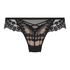 Daisy Thong, Black