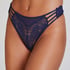 Thong Briar, Blue