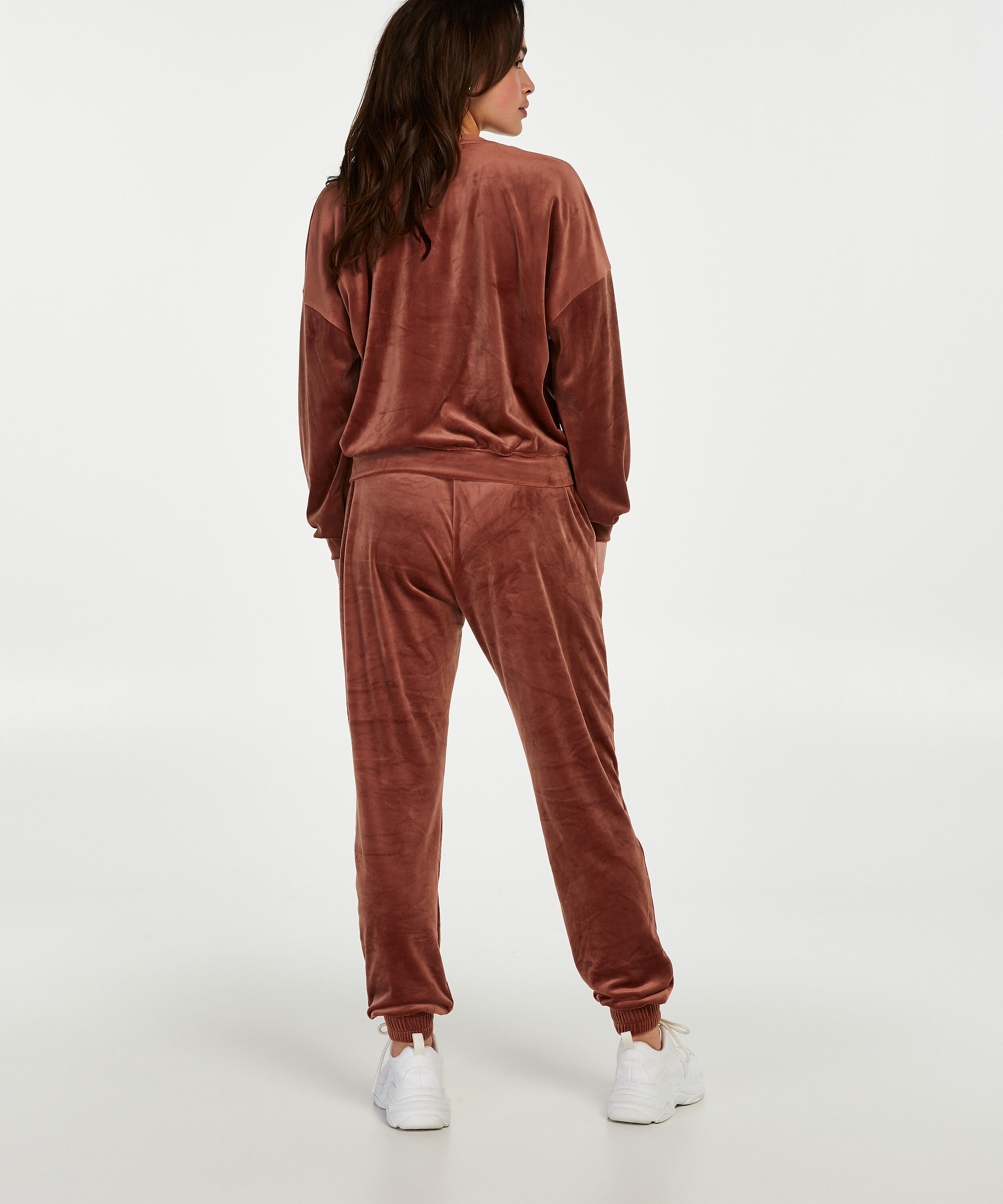 Petite Velours Jogging Bottoms for €10 