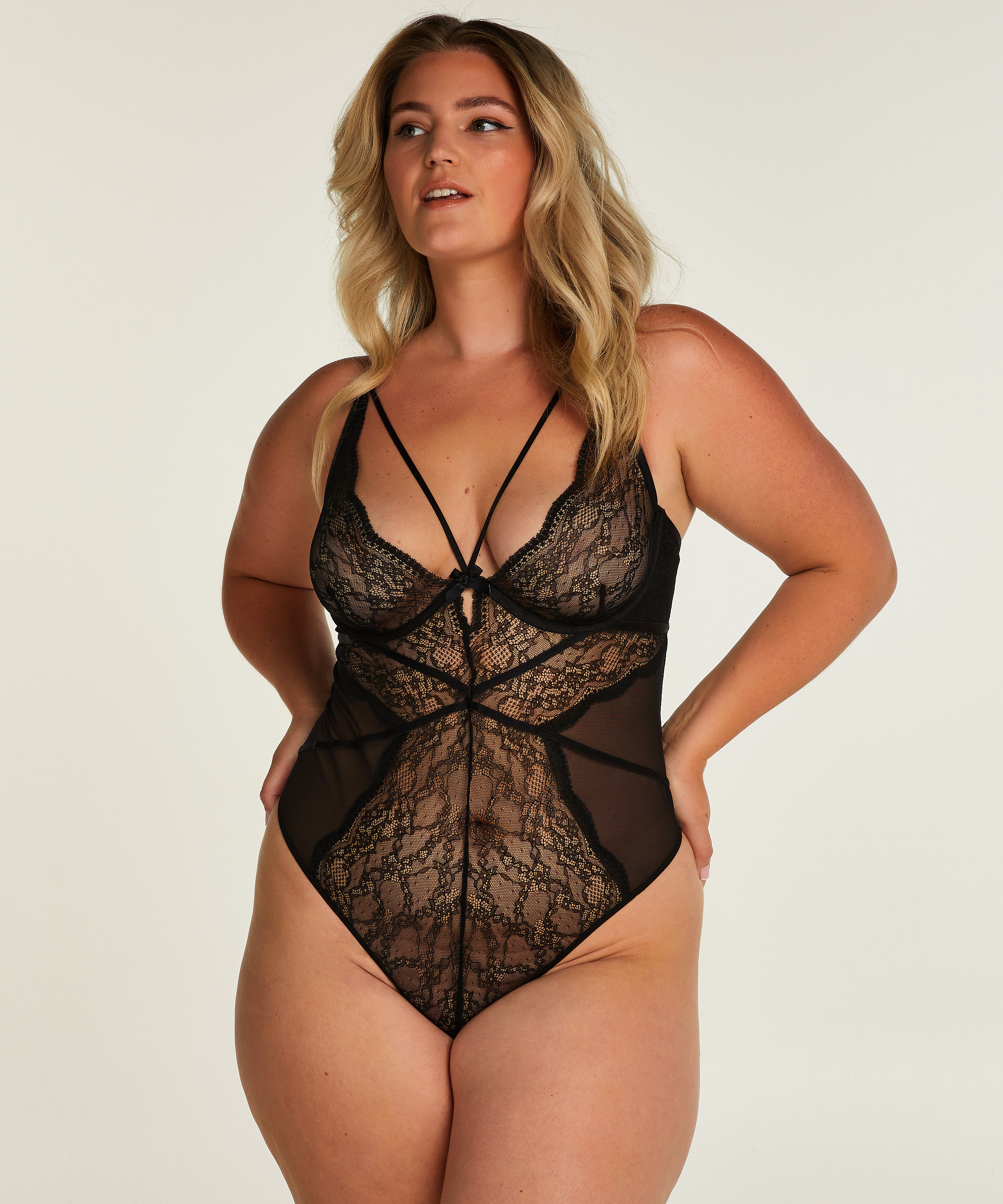 Isabelle Non-Padded Underwired Body, Black, main