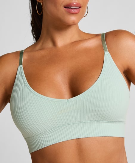 Dianne Bralette, Green