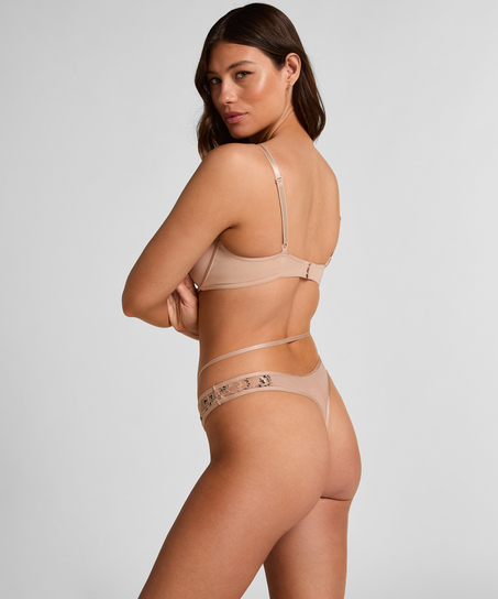 Wera Thong, Brown
