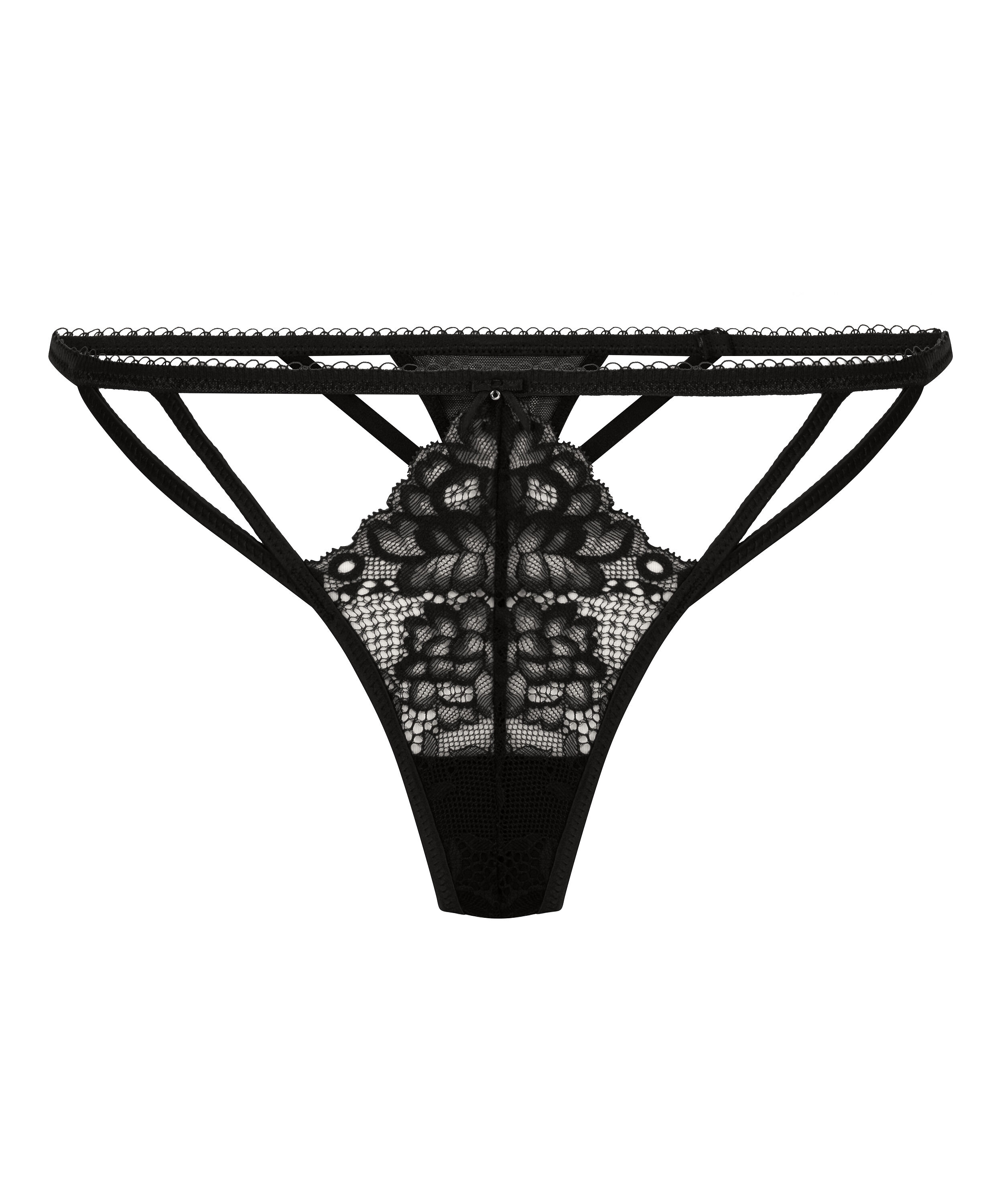 Anna Thong, Black