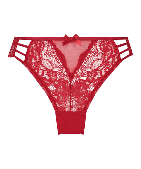 Belle Brazilian, Red