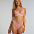 Remi Thong, Pink