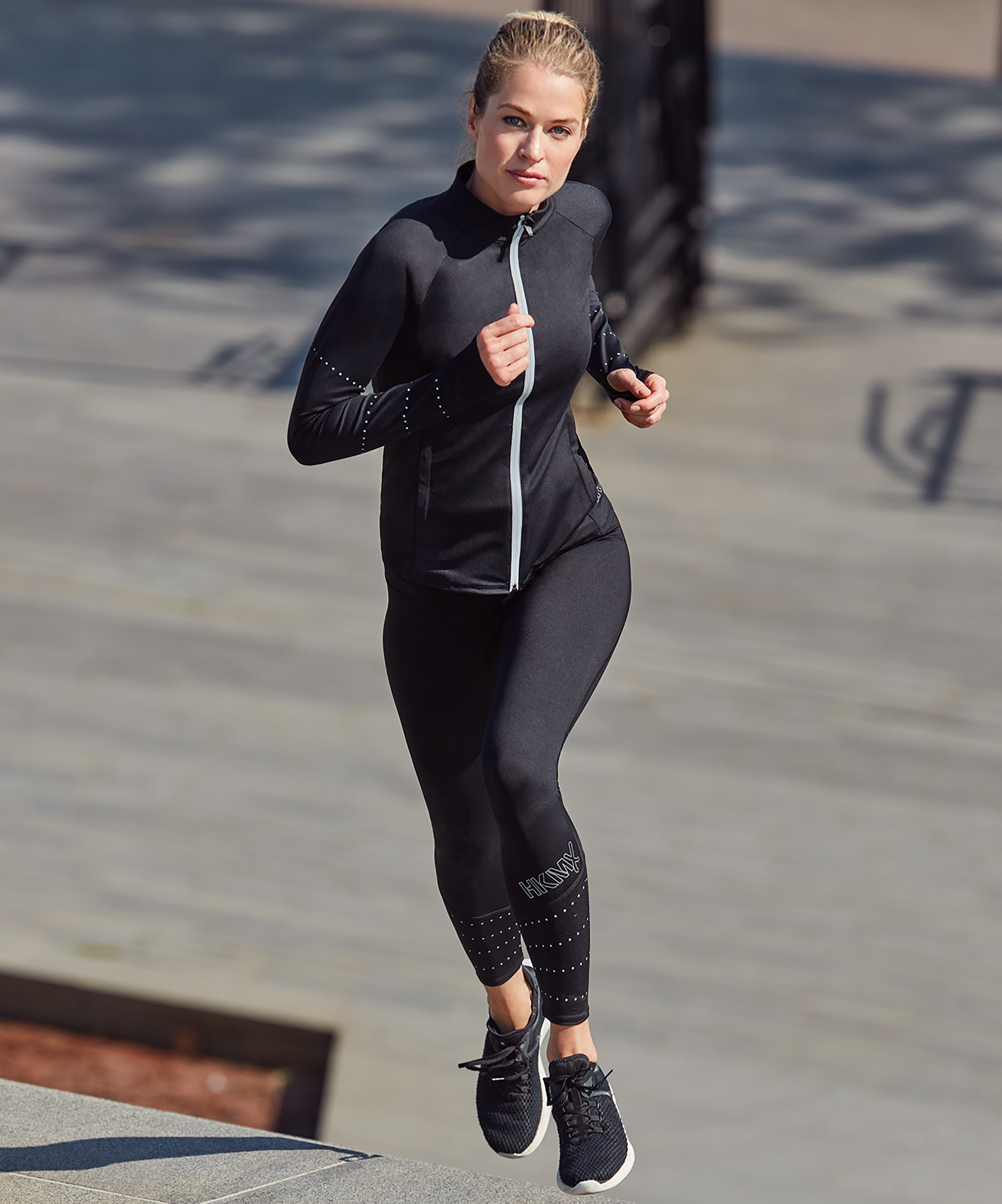HKMX Run Baby Run Regular Waist Leggings, Black, main