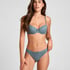 Lola Thong, Blue