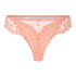 Daisy Thong, Pink