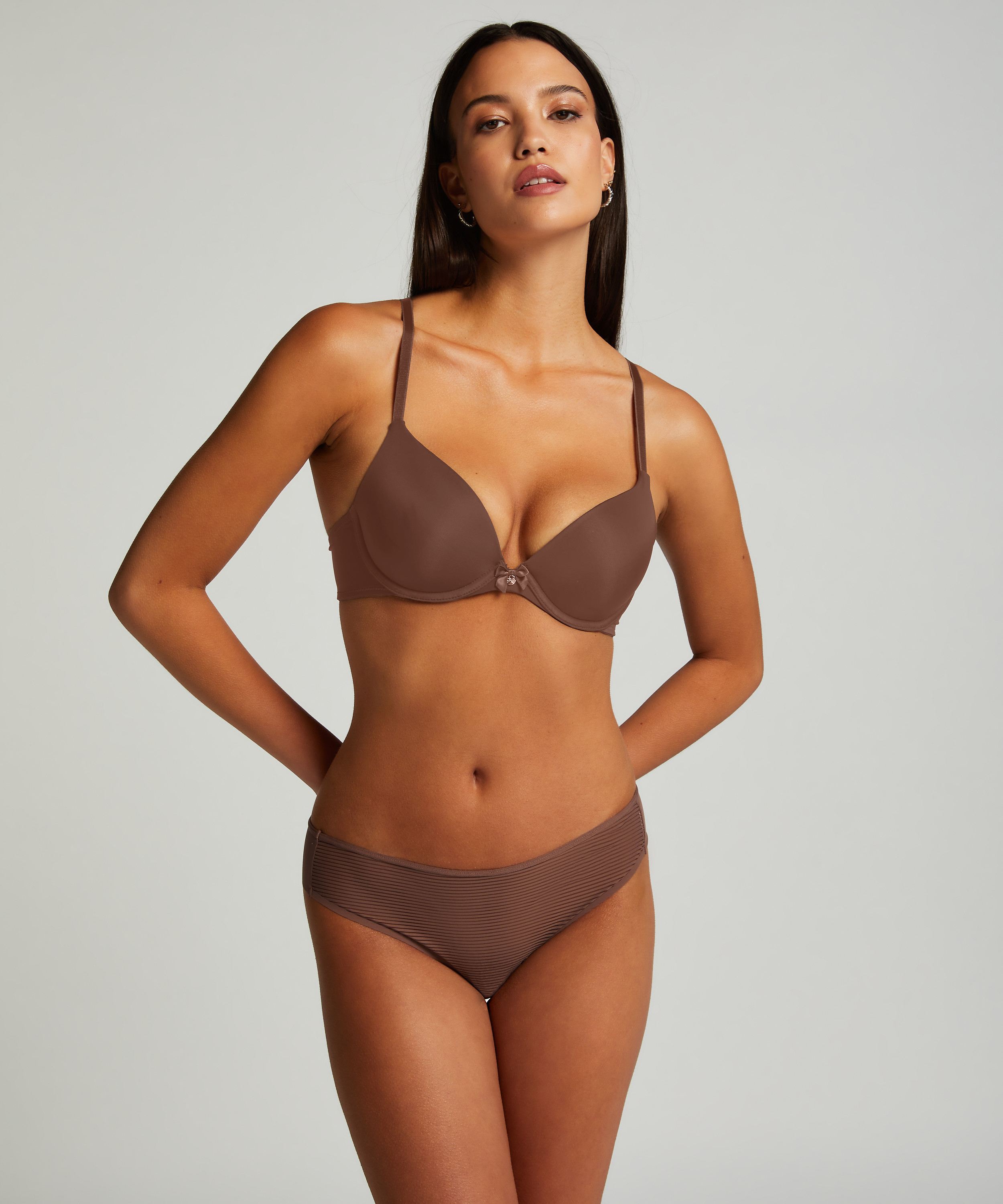 Invisible Brazilian Stripe mesh, Brown, main
