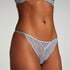 Isabelle Thong, Blue