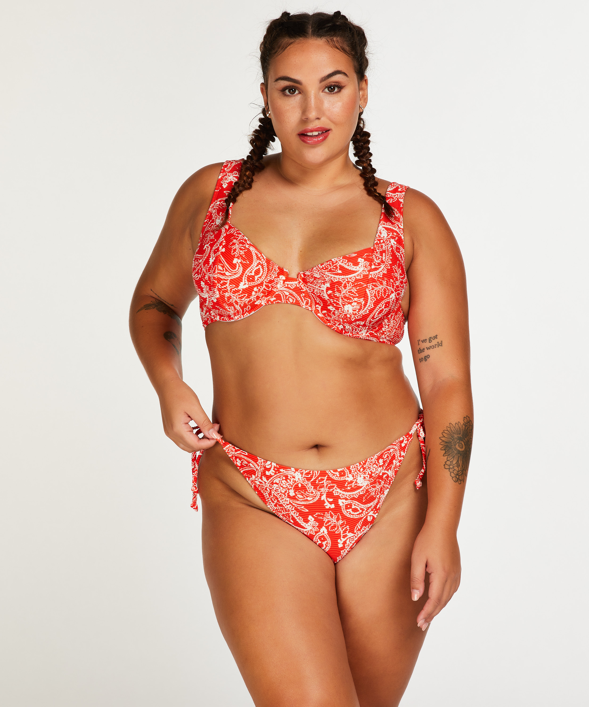 Paisley non-padded underwired bikini top, Red, main
