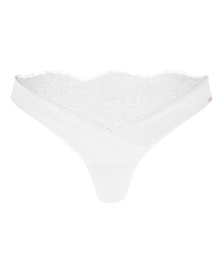 Tiah Thong, White