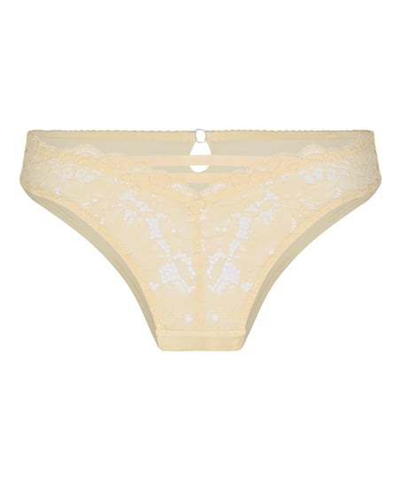 Andrea Brazilian, Yellow