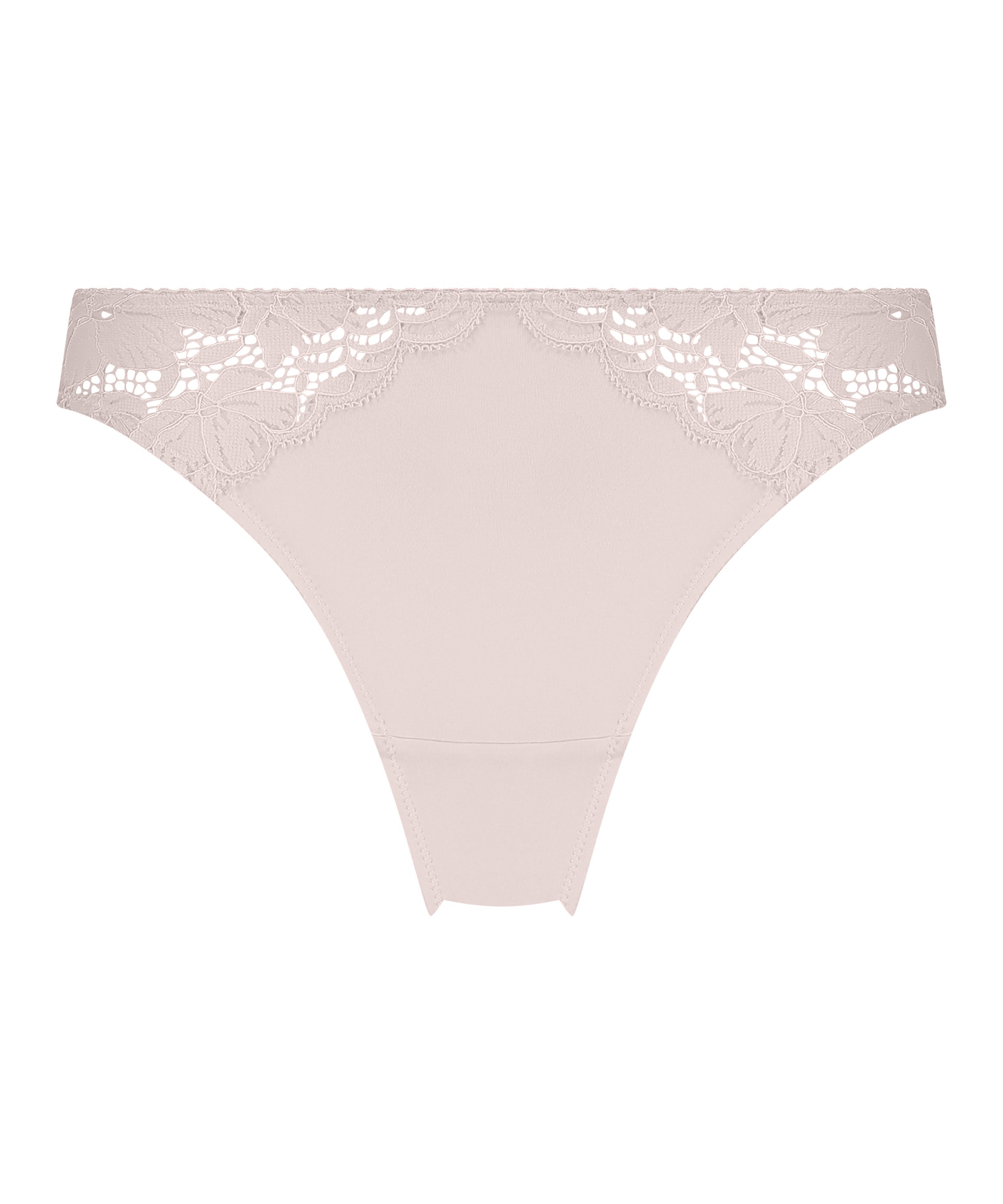 Andrea Thong, Pink, main