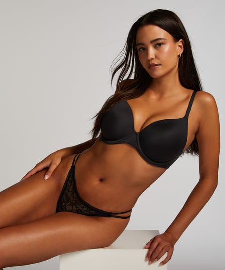 Lyla Thong, Black