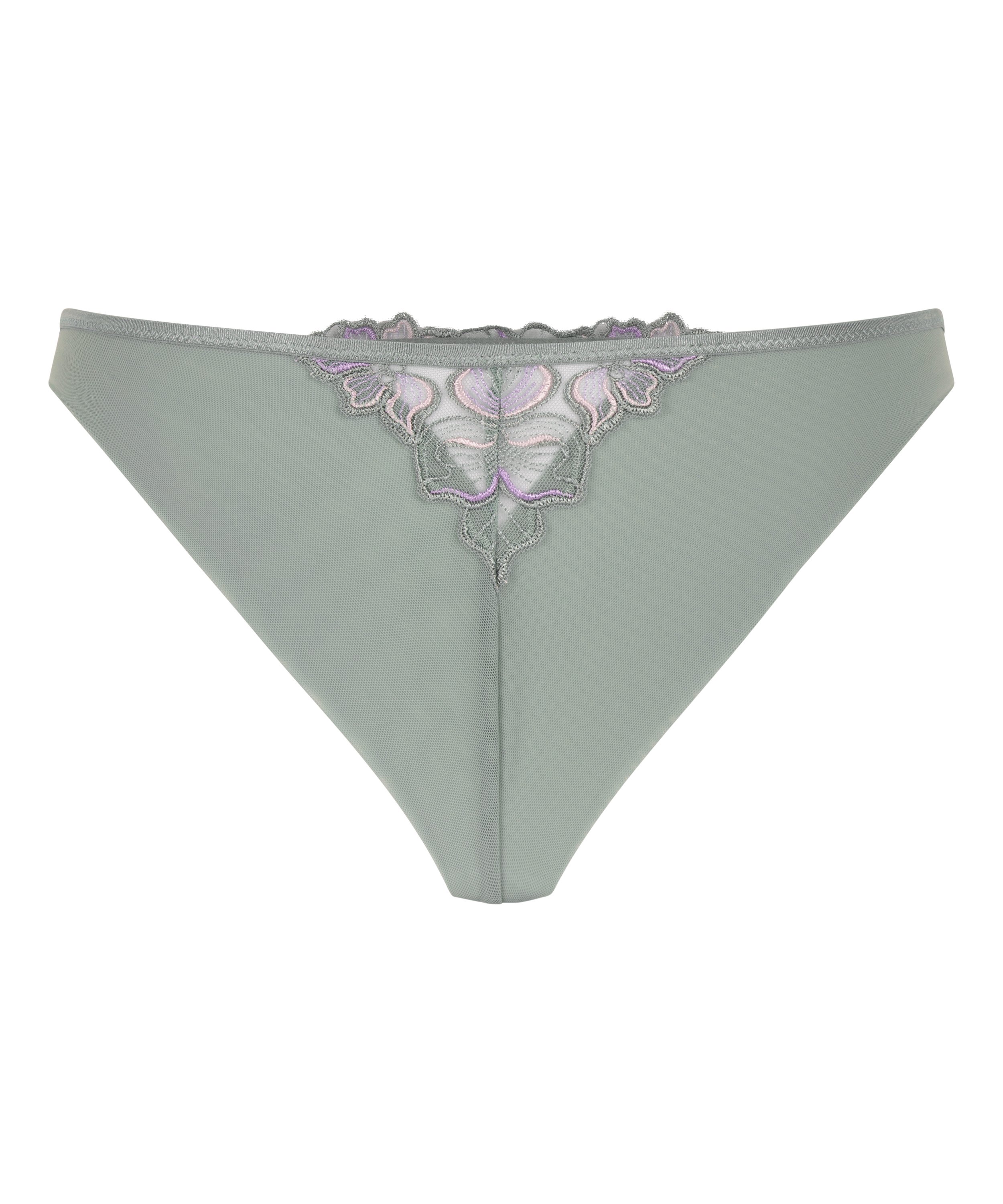 Lauren Brazilian, Green, main