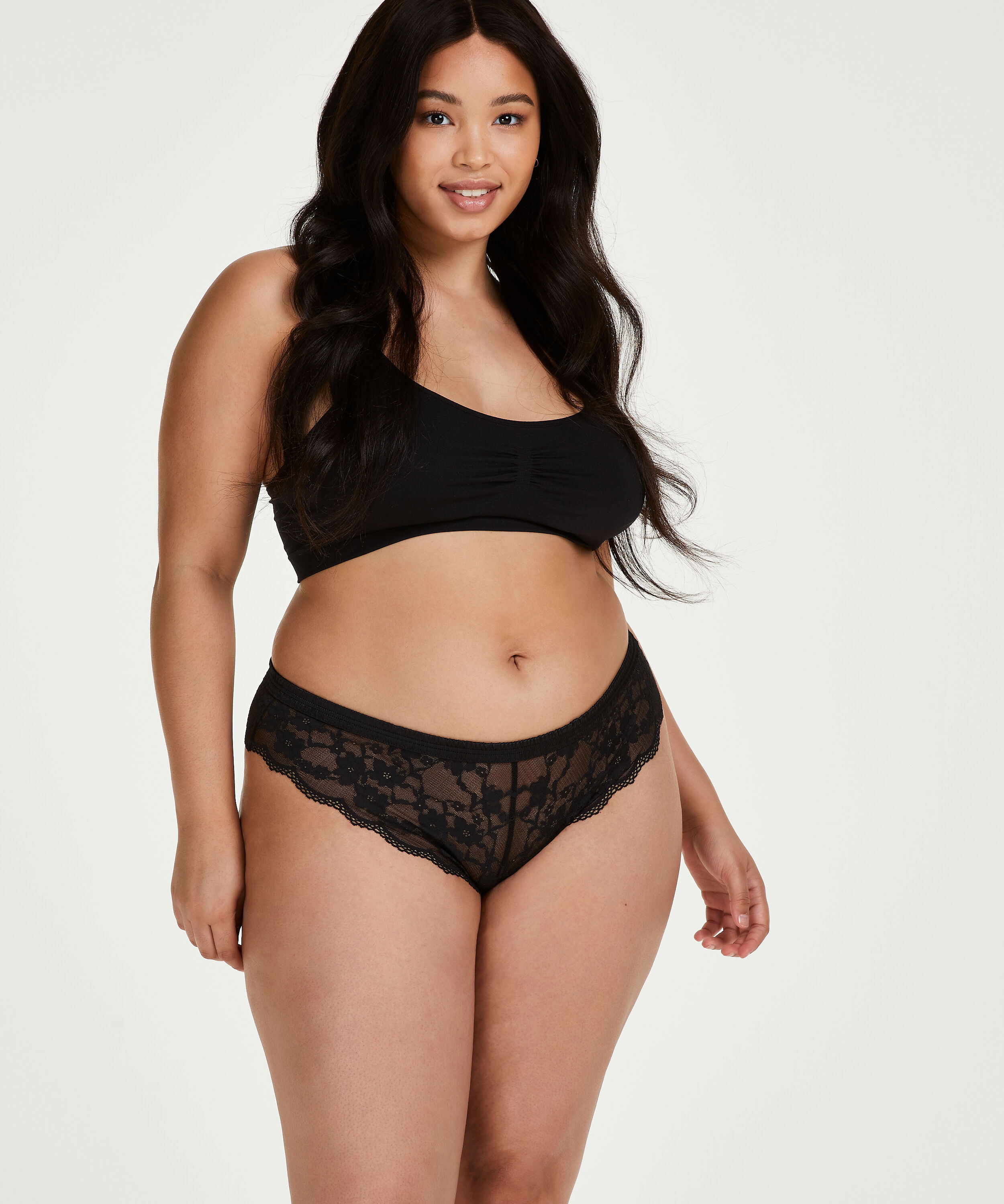 Iva high leg Brazilian Curvy, Black