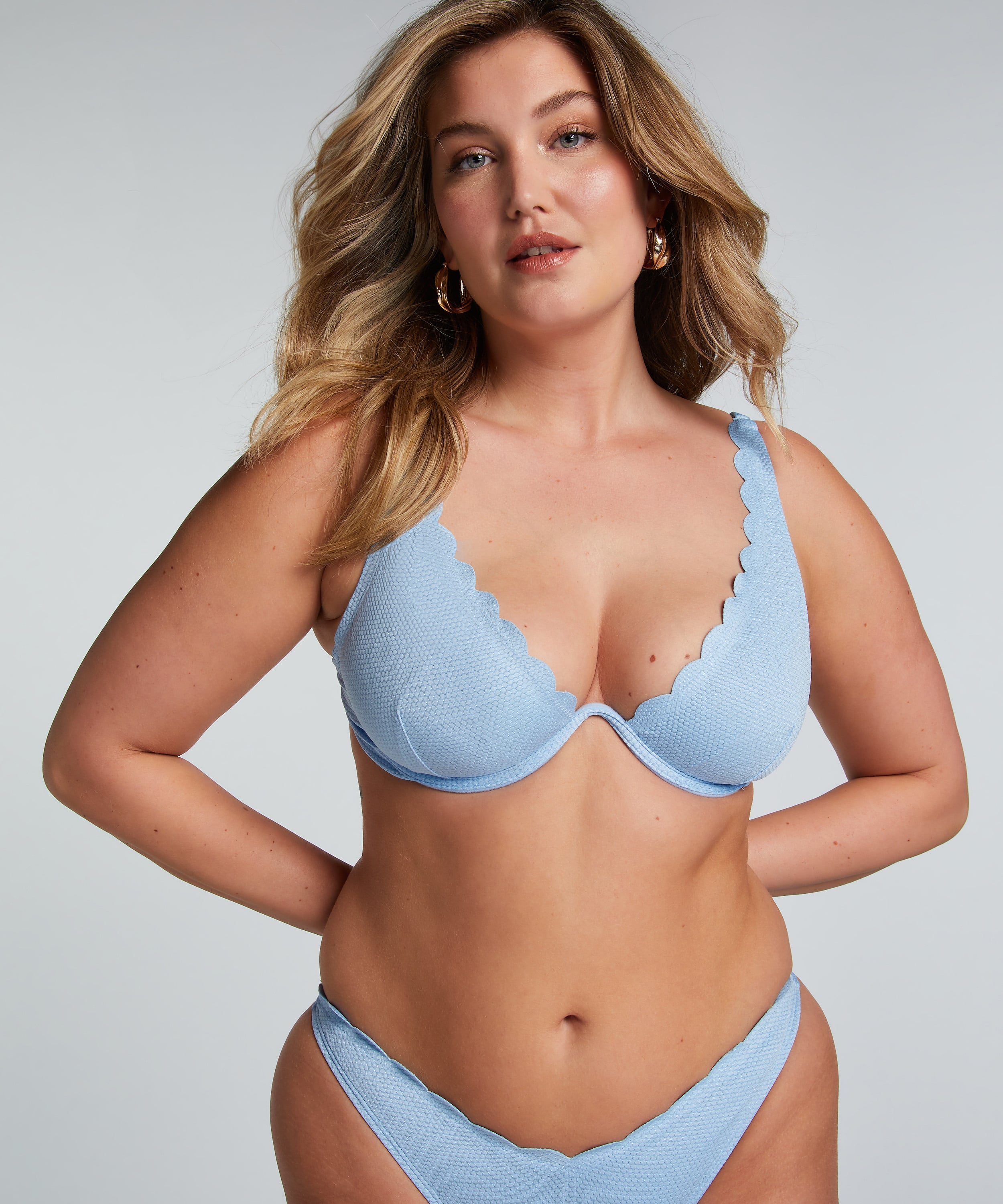Scallop Non-Padded Underwired Bikini Top, Blue, main