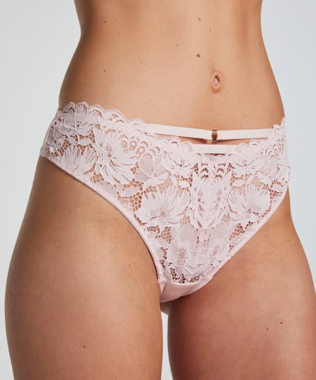 Andrea Brazilian, Pink