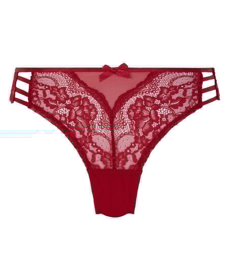 Belle Brazilian, Red