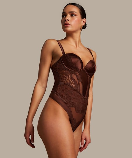 Indigo Body, Brown