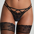 Amari Thong, Black