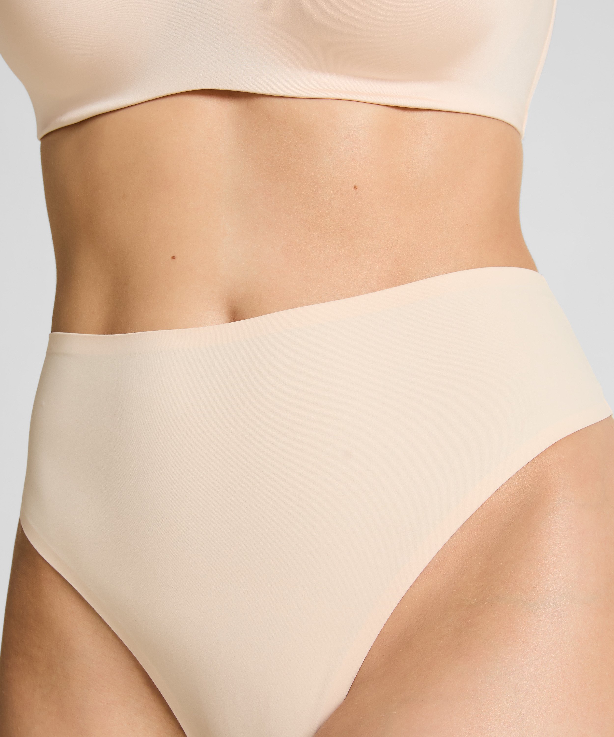Smooth Thong, Beige, main