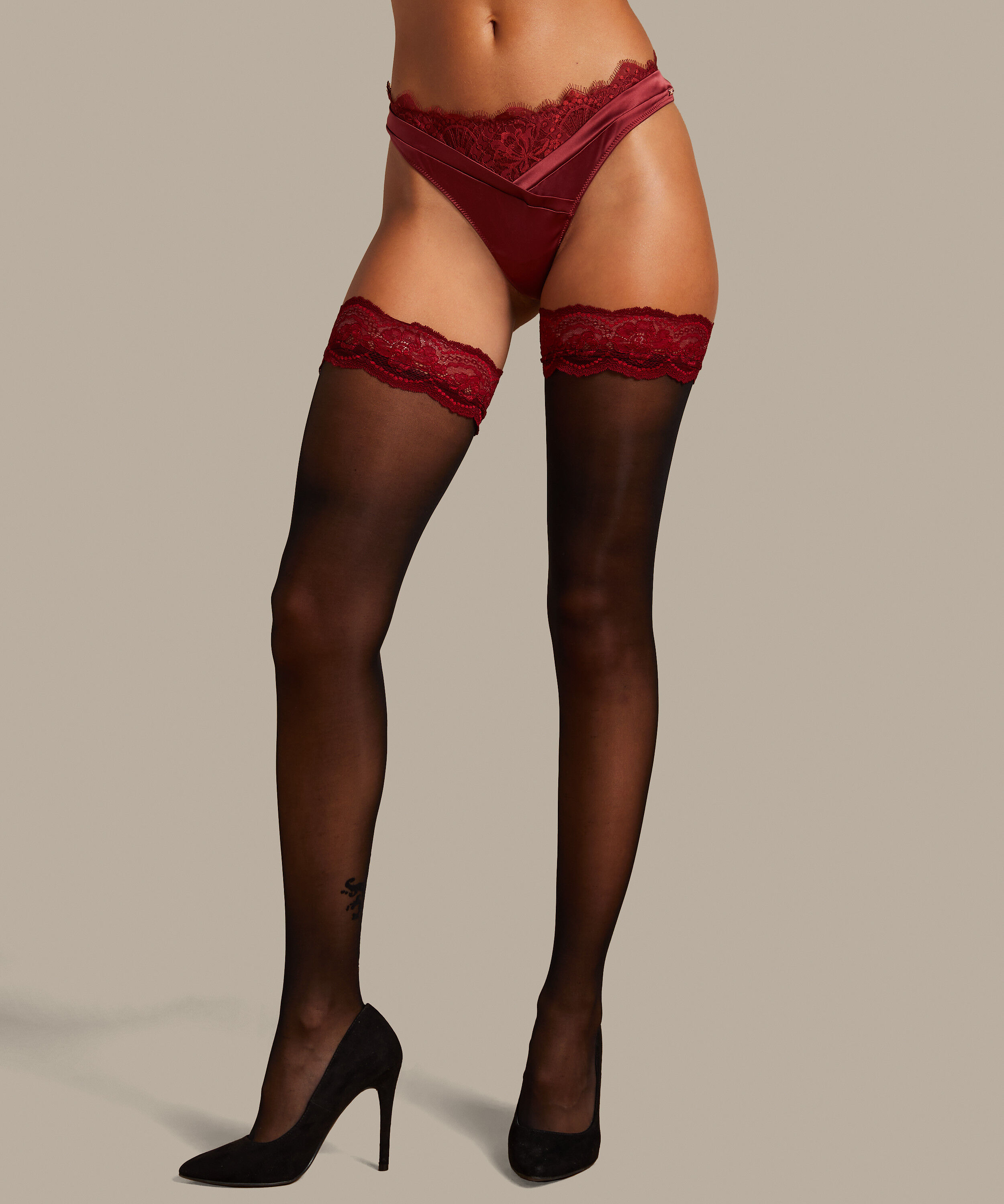 Zoe 20 Denier Noir Hold-Ups, Red