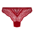 Isabelle Cheekini, Red