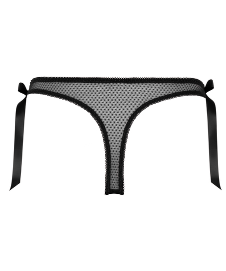 Bebe Thong, Black