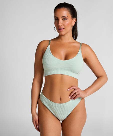 Dianne Brazilian, Green