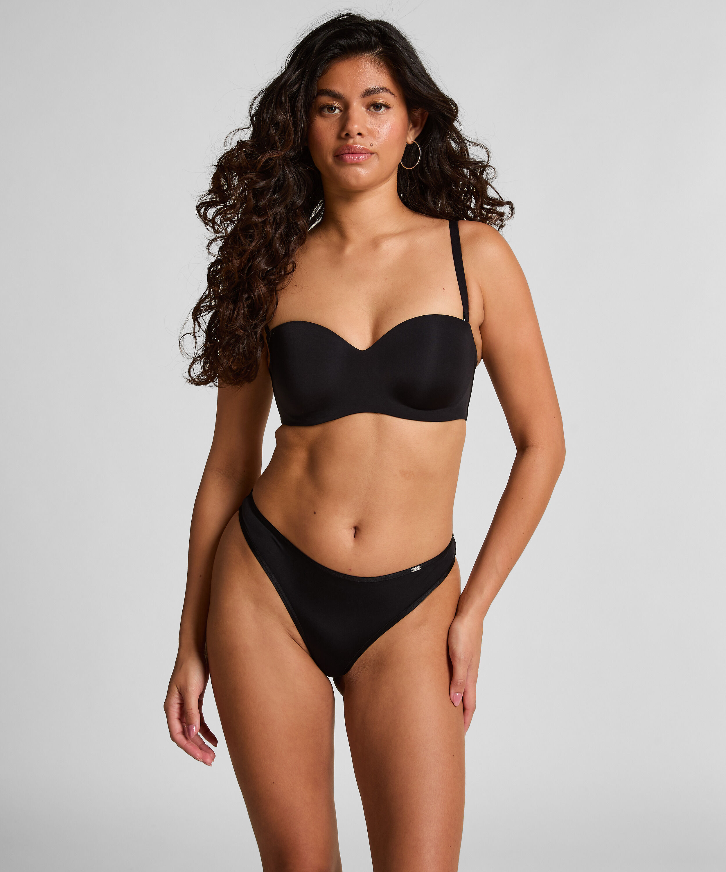 Smooth Padded Underwired Strapless Push-Up Bra, Black