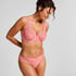 Diva thong, Pink