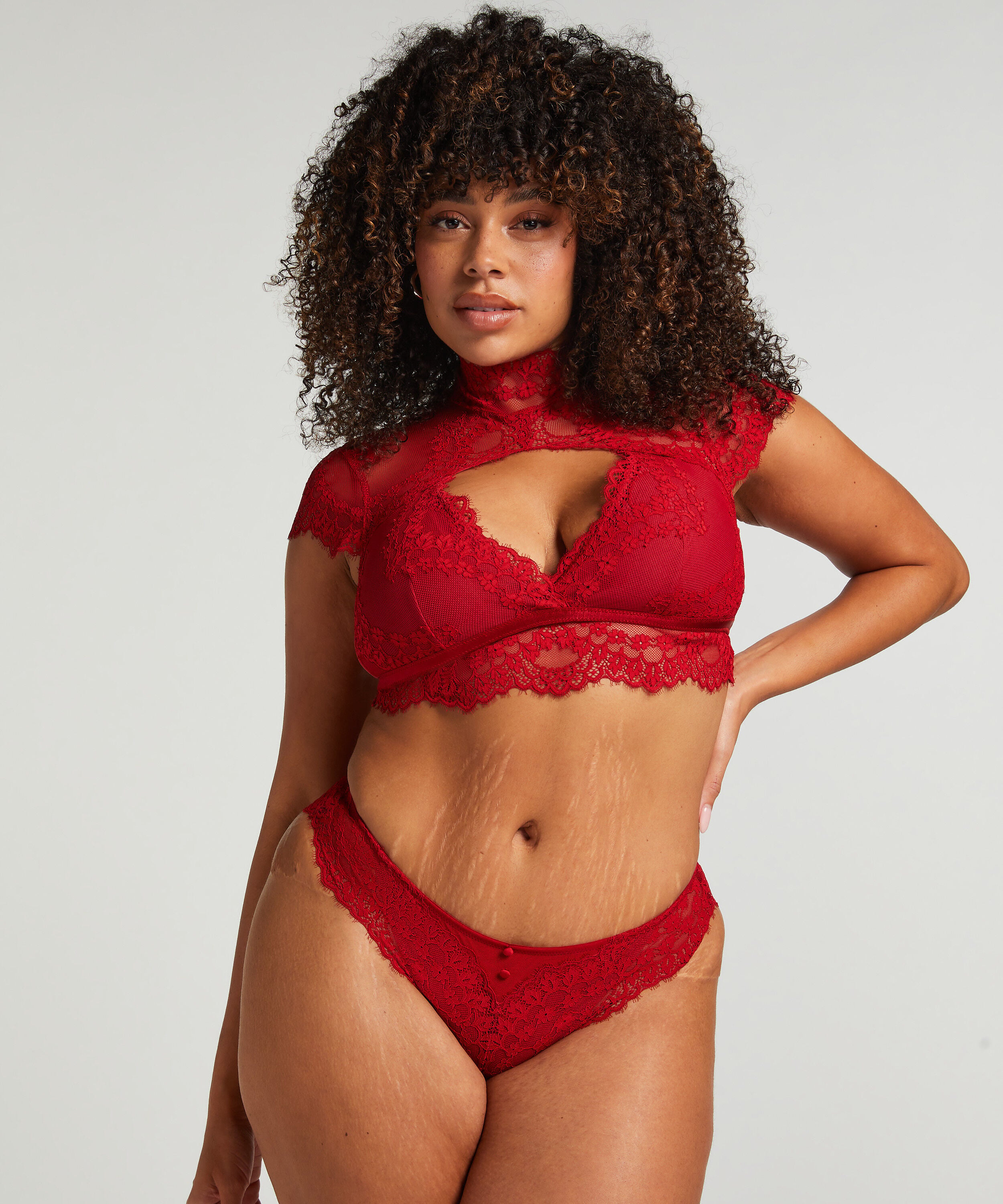 Daisy Brazilian, Red